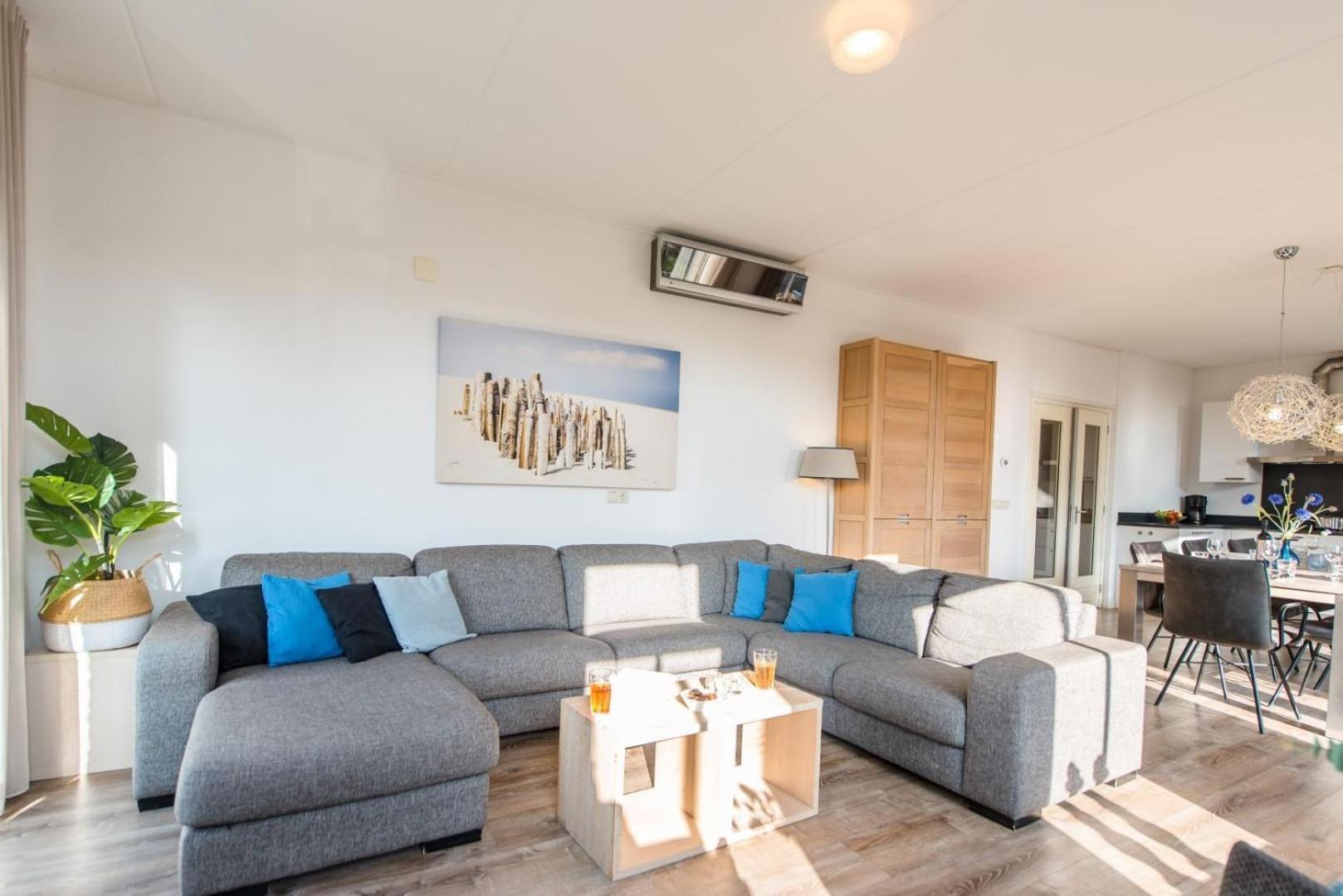 Staetige Dames Apartment Nes  Exterior photo
