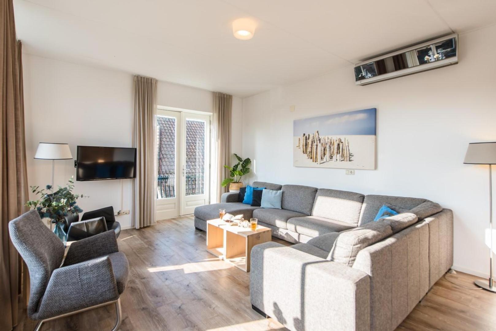 Staetige Dames Apartment Nes  Exterior photo